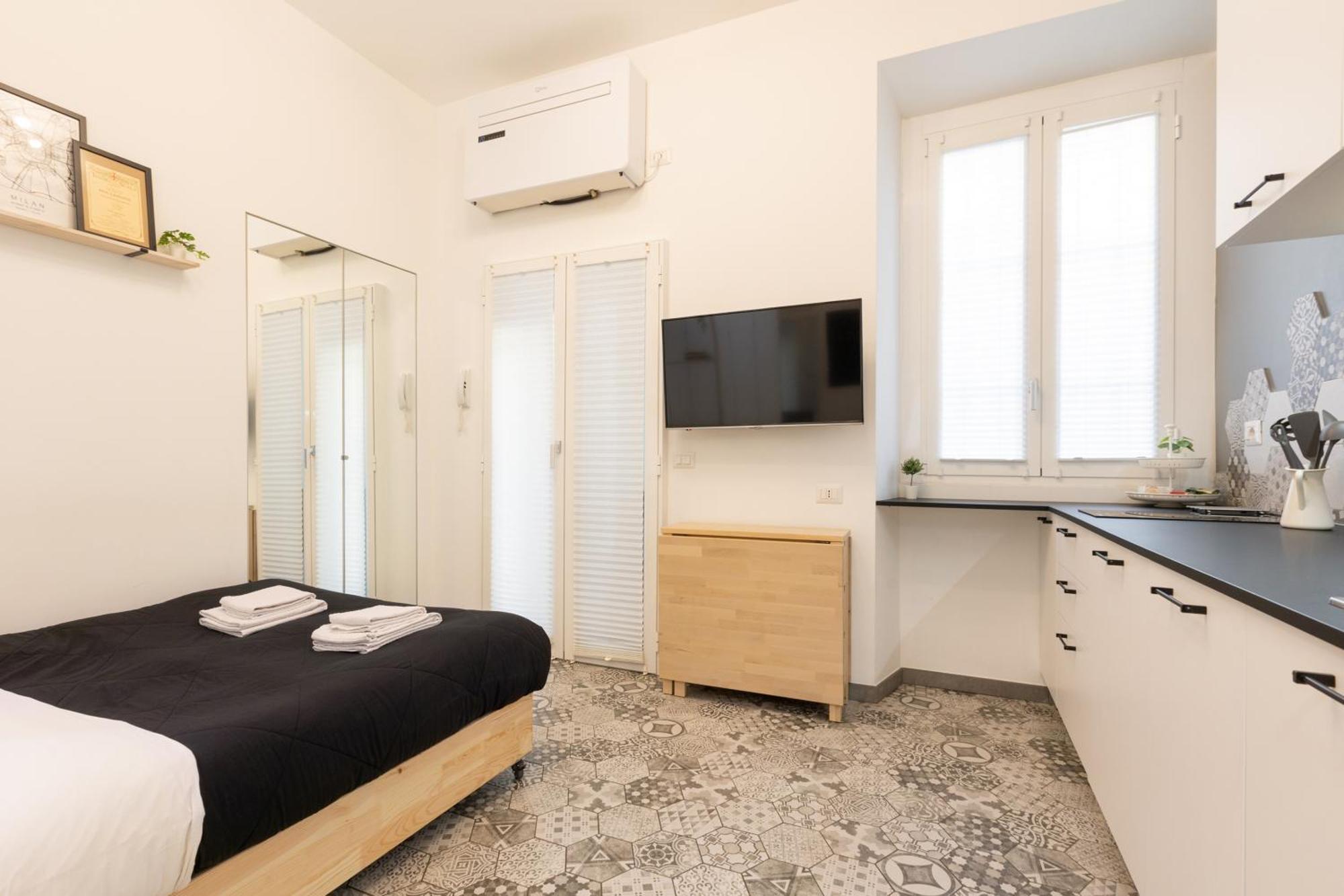 Tiny & Tidy Studio In The Key Area Of ميلان المظهر الخارجي الصورة