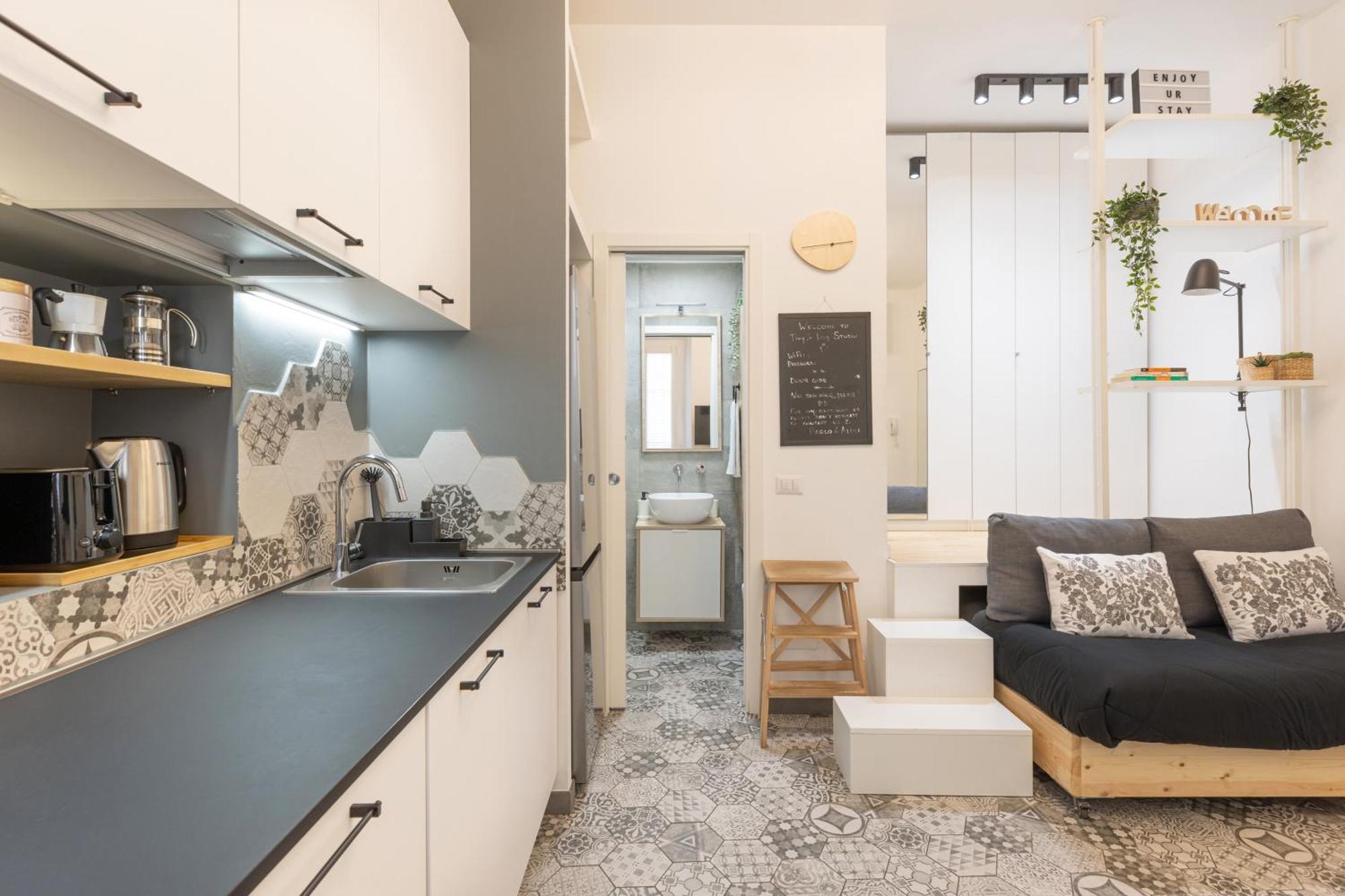 Tiny & Tidy Studio In The Key Area Of ميلان المظهر الخارجي الصورة