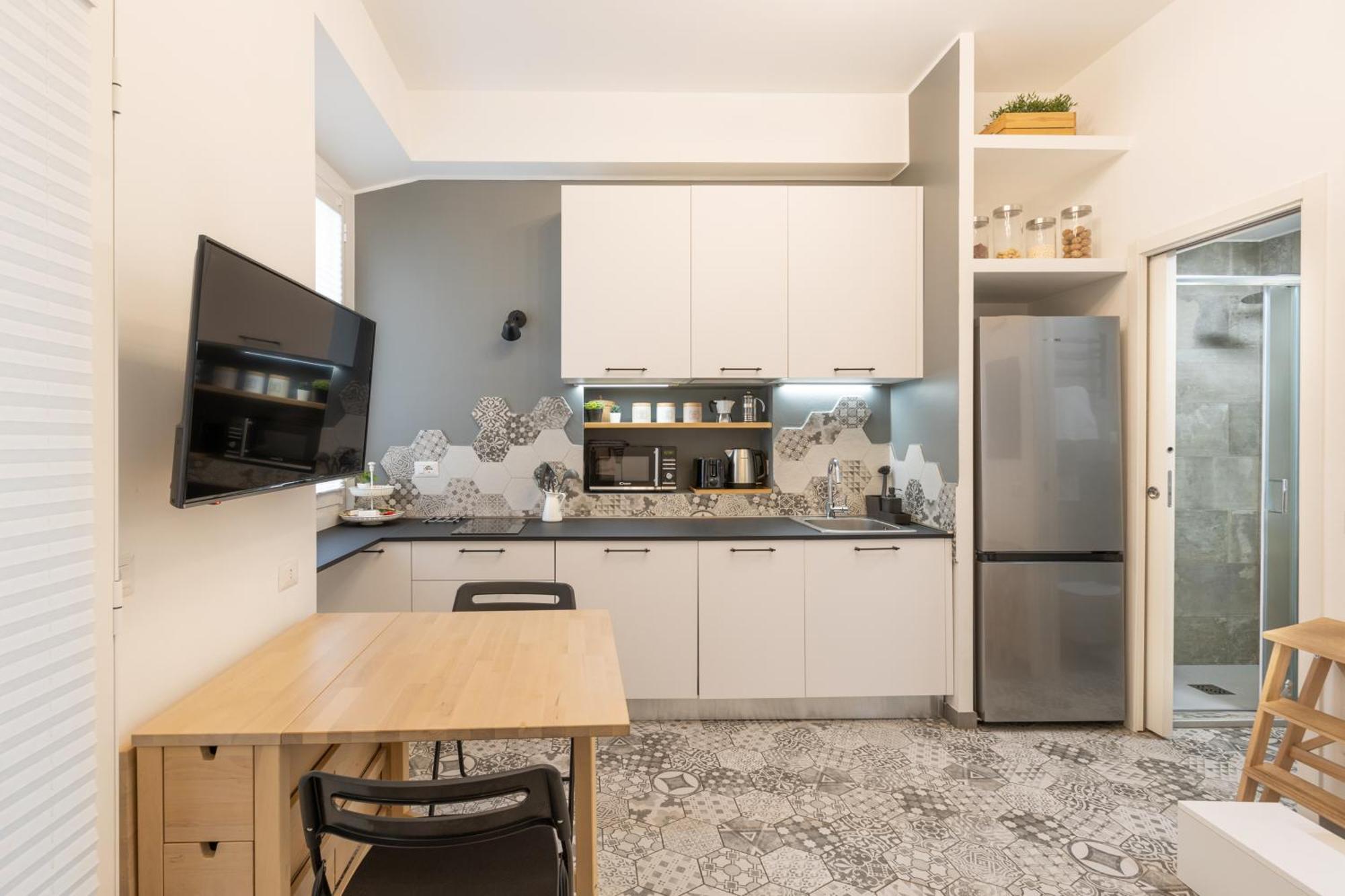 Tiny & Tidy Studio In The Key Area Of ميلان المظهر الخارجي الصورة